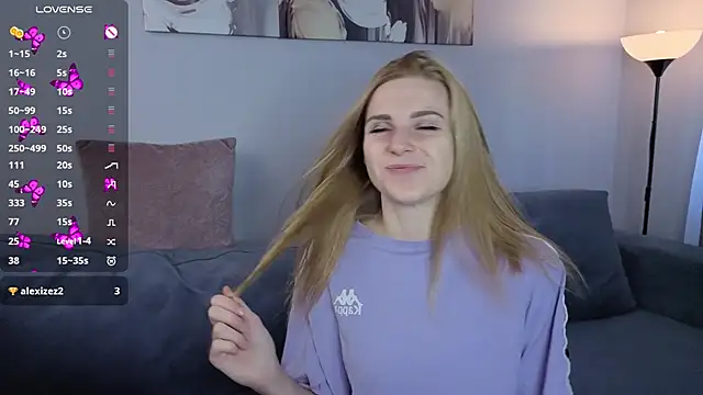 HelenMartines online show from September 28, 10:31 am