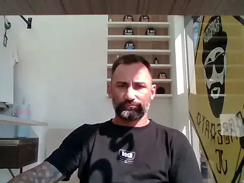 Snapshot of Bascobarbosa chatting on September 13, 1:00 pm Bascobarbosa online show from September 13, 1:00 pm