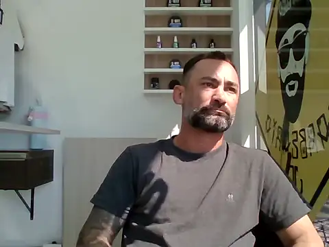 Snapshot of Bascobarbosa chatting on September 15, 1:11 pm Bascobarbosa online show from September 15, 1:11 pm