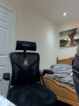 Snapshot of mixedcouplee69 chatting on September 25, 5:38 pm mixedcouplee69 online show from September 25, 5:38 pm