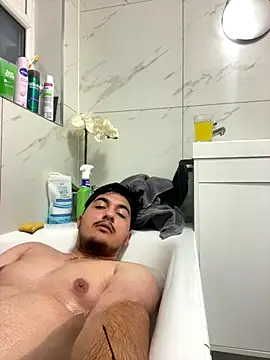 Snapshot of mixedcouplee69 chatting on October 10, 5:45 pm mixedcouplee69 online show from October 10, 5:45 pm