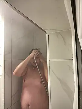 Snapshot of mixedcouplee69 chatting on March 4, 9:21 pm mixedcouplee69 online show from March 4, 9:21 pm