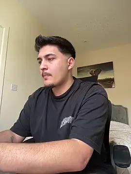 Snapshot of mixedcouplee69 chatting on March 20, 2:44 pm mixedcouplee69 online show from March 20, 2:44 pm