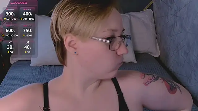 AlexandraGreen online show from July 30, 9:14 pm