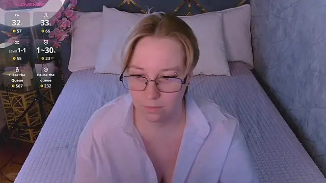 AlexandraGreen online show from August 1, 11:47 pm