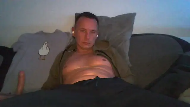 Snapshot of Sam_molinari chatting on October 24, 10:06 pm Sam molinari online show from October 24, 10:06 pm