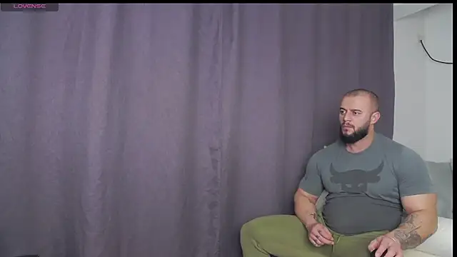 RickyMiami1 online show from December 2, 8:26 pm