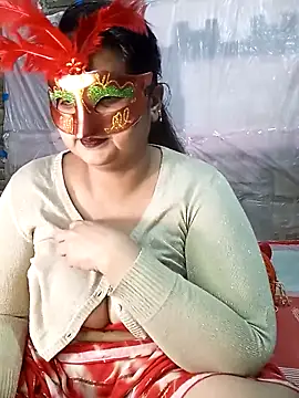 Tanisha-Chy online show from December 15, 5:28 pm