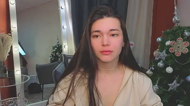 Snapshot of Albi_Glow chatting on January 17, 4:39 am Albi Glow online show from January 17, 4:39 am