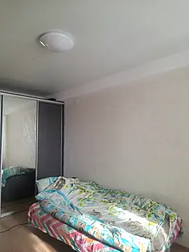 Snapshot of Albi_Glow chatting on March 8, 7:34 am Albi Glow online show from March 8, 7:34 am