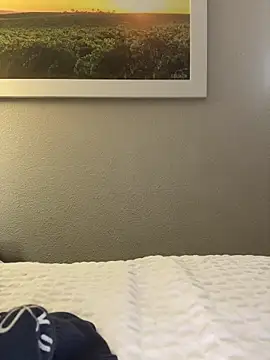 CinnaCakesss online show from March 12, 4:18 am