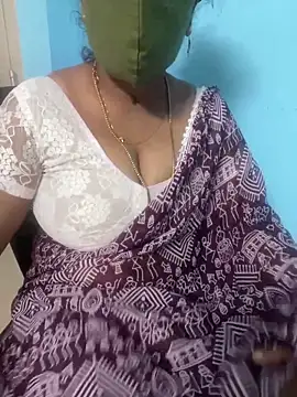 Snapshot of monal_95 chatting on February 28, 7:31 am monal 95 online show from February 28, 7:31 am