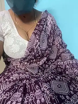 Snapshot of monal_95 chatting on March 6, 2:02 pm monal 95 online show from March 6, 2:02 pm