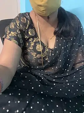 Snapshot of monal_95 chatting on March 9, 1:48 pm monal 95 online show from March 9, 1:48 pm