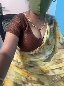 Snapshot of monal_95 chatting on March 12, 2:23 pm monal 95 online show from March 12, 2:23 pm