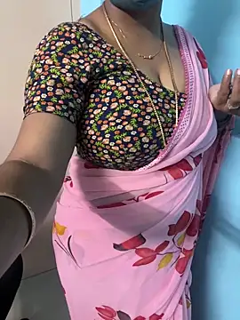 Snapshot of monal_95 chatting on March 18, 2:58 am monal 95 online show from March 18, 2:58 am