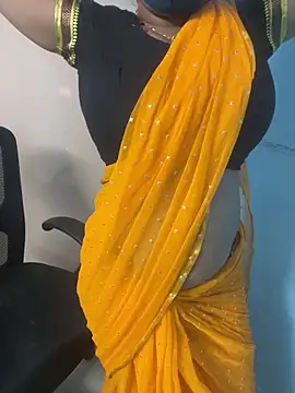 Snapshot of monal_95 chatting on March 18, 3:26 pm monal 95 online show from March 18, 3:26 pm