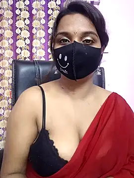Snapshot of cutie_pei002 chatting on February 18, 3:57 am cutie pei002 online show from February 18, 3:57 am