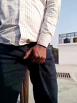 YourTarzan online show from December 4, 9:40 am