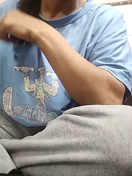 meenu bhabhi547 online show from February 11, 3:00 am