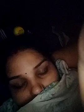 Snapshot of Sexybhabhi6 chatting on September 17, 7:04 pm Sexybhabhi6 online show from September 17, 7:04 pm