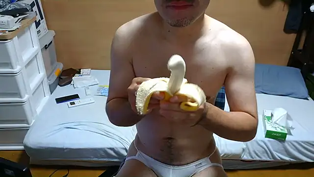 erosuke9 online show from October 26, 8:37 pm