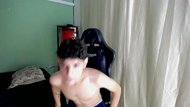 dilan hott  online show from November 27, 7:49 pm