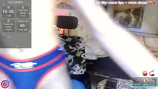 Snapshot of Skinny_CumLoader69 chatting on October 8, 2:47 pm Skinny CumLoader69 online show from October 8, 2:47 pm