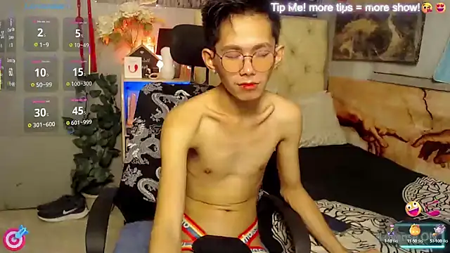 Snapshot of Skinny_CumLoader69 chatting on October 10, 8:41 pm Skinny CumLoader69 online show from October 10, 8:41 pm