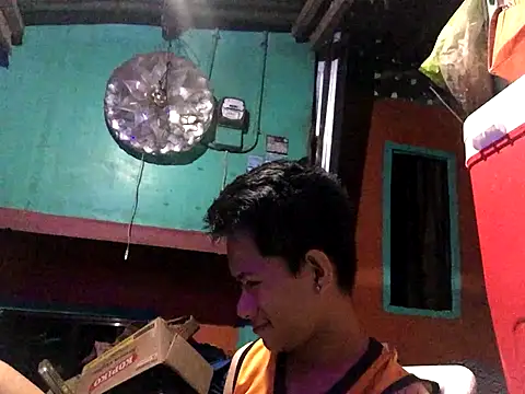 Snapshot of Skinny_CumLoader69 chatting on November 24, 6:07 pm Skinny CumLoader69 online show from November 24, 6:07 pm