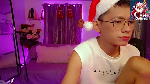 Snapshot of Skinny_CumLoader69 chatting on December 14, 3:17 pm Skinny CumLoader69 online show from December 14, 3:17 pm