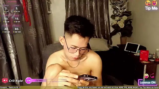 Skinny CumLoader69 online show from June 26, 6:12 pm