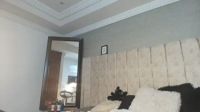 Liia evanss online show from September 11, 4:56 am