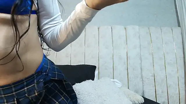 Liia evanss online show from October 2, 5:25 am