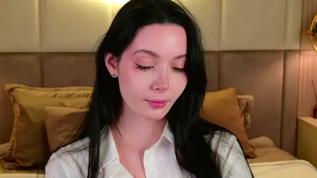 Goldy Stark online show from October 3, 8:39 pm