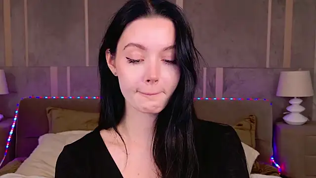 Goldy Stark online show from October 16, 9:05 pm