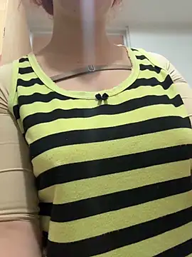 bri von dhara   online show from September 11, 3:12 pm