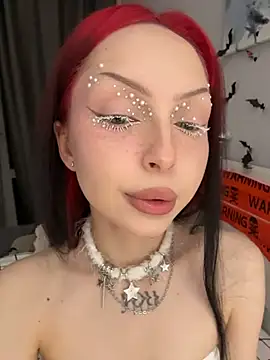 Lina Thornton  online show from November 12, 7:13 pm