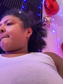 Snapshot of Rizos_hot_official chatting on February 14, 7:21 pm Rizos hot official online show from February 14, 7:21 pm