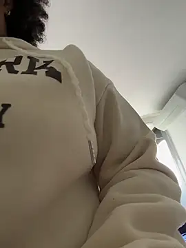 Snapshot of Rizos_hot_official chatting on March 3, 2:34 pm Rizos hot official online show from March 3, 2:34 pm