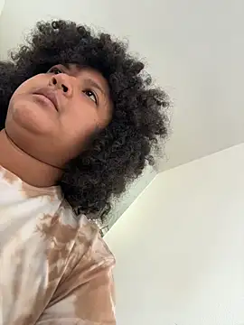 Snapshot of Rizos_hot_official chatting on March 6, 2:46 pm Rizos hot official online show from March 6, 2:46 pm