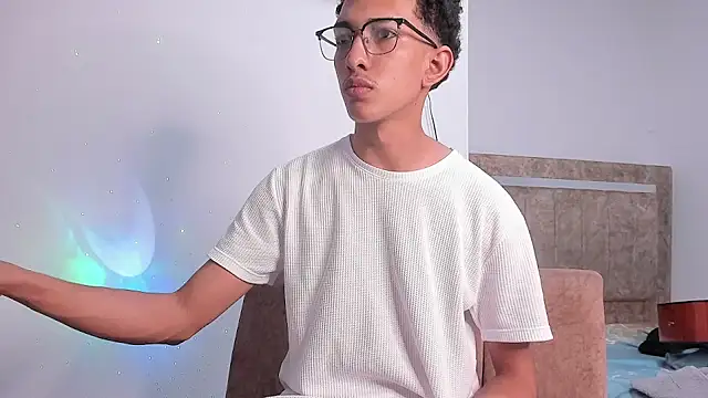 Cj davis  online show from October 11, 4:12 am