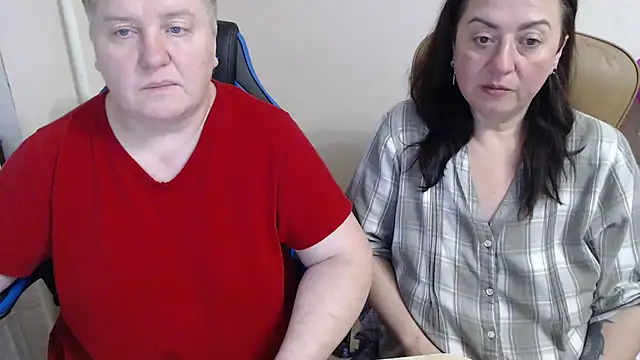 Bertie Adeline online show from November 14, 9:46 pm