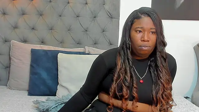 Snapshot of nahiroby_ebony chatting on April 15, 5:53 pm nahiroby ebony online show from April 15, 5:53 pm