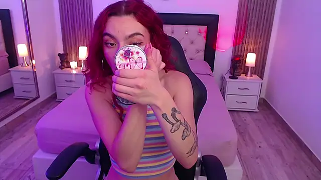 Red kytty6 online show from October 2, 8:27 pm