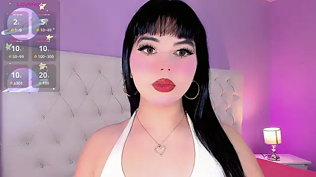 Snapshot of DaniielaV chatting on October 23, 2:05 pm DaniielaV online show from October 23, 2:05 pm