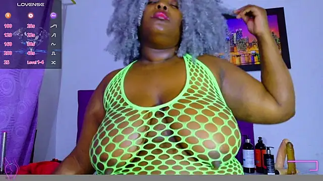 ebony NeighborMoans online show from July 7, 7:23 am