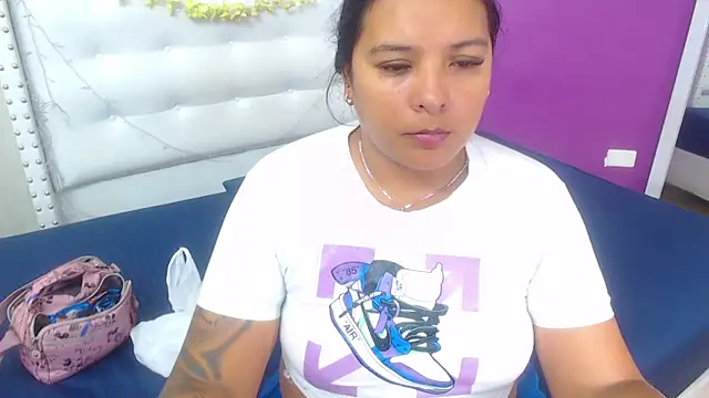 fat naughtyass online show from October 11, 1:42 pm