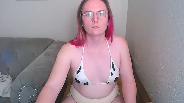 Elliebell online show from February 3, 2:53 am