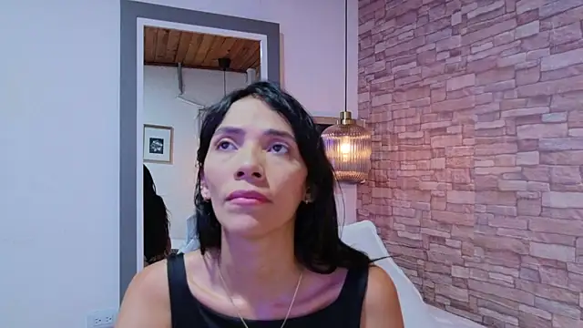 Snapshot of Martina_thompson69 chatting on March 12, 4:57 pm Martina thompson69 online show from March 12, 4:57 pm